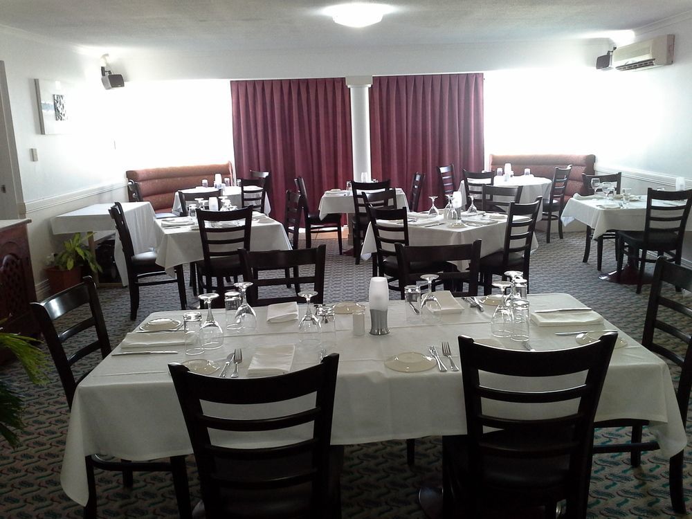 Gladstone Palms Motor Inn Экстерьер фото